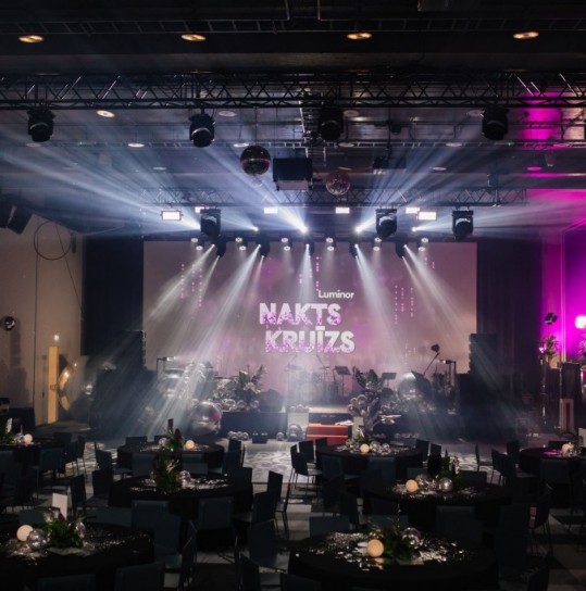 Happy people Fantadromā