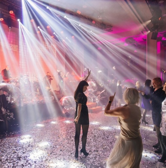 Happy people Fantadromā